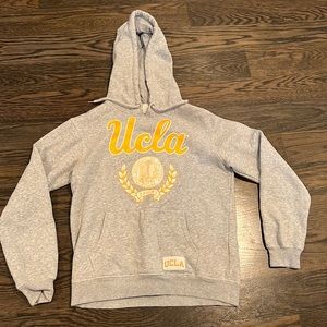 UCLA HOODIE SIZE XS